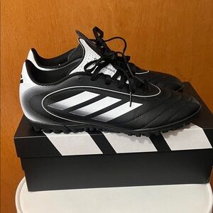 Adidas Men’s Goletto Turf/Soccer sneakers